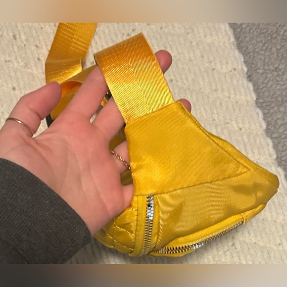 Yellow Fanny Pack - Picture 7 of 8